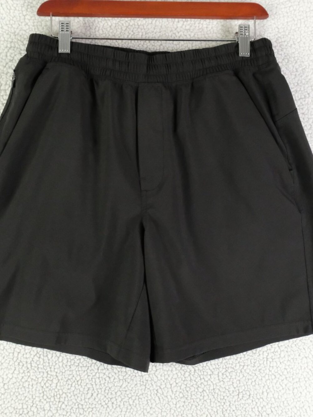 VRST Shorts Mens Medium Black Athletic Lined Drawstring Elastic Waist Stretch